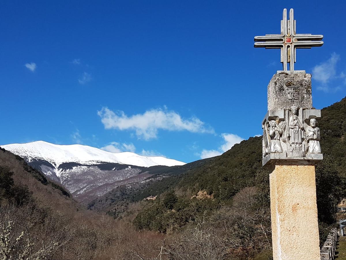 Monasterio De Santa Maria De Valvanera Anguiano Luaran gambar